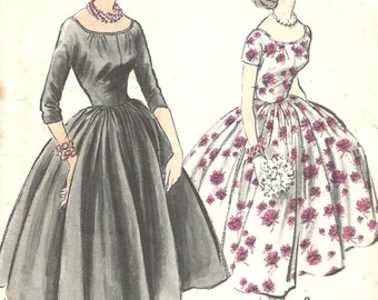 Advance 8415 Vintage 1950s Sewing Pattern By Anne Fogarty Dress Size 13 Bust 33