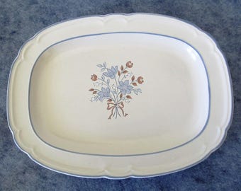 Cordella Collection Bluet Stoneware Oval Serving Platter