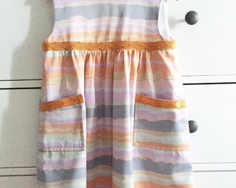 Elegant strips outfit plus shorts