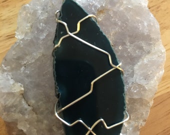 Agate pendant deep blue
