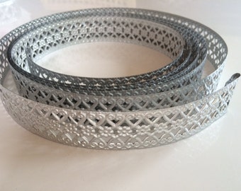 Modern Metal Trim, aluminum trim, aluminum ribbon, silver metal trim, decorative metal trim, DIY floral supply, silver wire