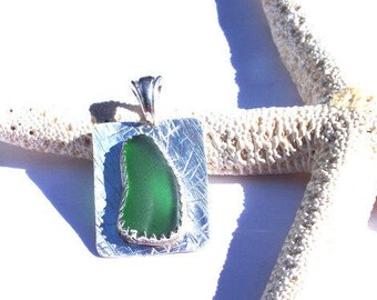 Sea Glass Necklace, Sea Glass Jewelry, Beach Necklace, Sterling Necklace, Seaglass Necklace, Beachglass Jewelry, Lake Jewelry