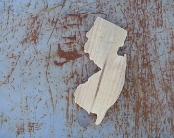reclaimed pine jersey cutout