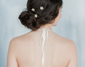 Gold Bridal Hair Pin, Crystal Flower Hair Pin Set, Ivory Floral Hair Pin, White Hair Pin Set of 3, Bridesmaids Floral Hair Accessory, ANNE
