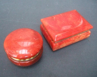 Italian Pair of Polished Alabaster Small Trinket Boxes