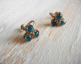 1950's Aqua Blue Rhinestone Earrings | Minimal Earrings