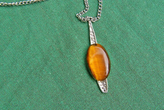 Tiger Eye Jewelry, Gemstone Necklace, Pendant Cabochon, Protection Stone, Healing Crystals, Tiger Eye Gift for Her, birthstone