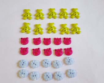 30 buttons mixed with different shapes