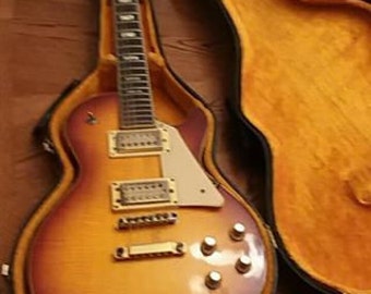 1970's UniVox Les Paul Electric Guitar & Original case.
