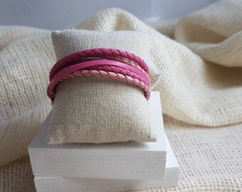Wrap bracelet made of different leather straps