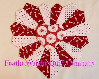 Valentine Dresden Heart Kit - English Paper Piece