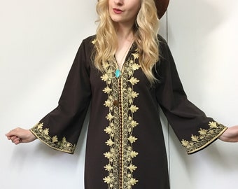 Vintage 1970s Dress, 70s Maxi Dress, Vintage Kaftan, Vintage Boho Dress, Retro Brown Dress, Embroidered Dress, 1970s, S-M