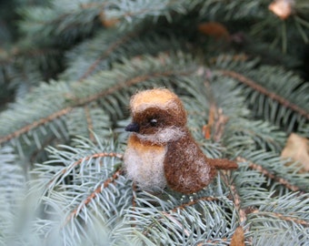 Needle felted bird. Little bird. Miniature. Needle felted animal. Soft sculpture. Made to order