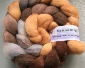 Hand-dyed Merino wool fibres, Spinning, Felting