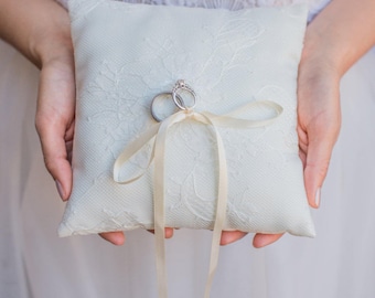 Ivory French Chantilly Lace Ring Pillow - Handmade in the USA, Ring Bearer Pillow, Ring Pillow, Ring Boy