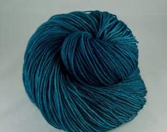 Hand Dyed Sock Yarn, hand dyed wool, variegated sock yarn, nylon sock yarn, teal, turquoise, blue