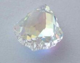 SWAROVSKI 6090 Baroque Crystal Pendant CRYSTAL AB