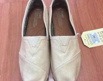 Ivory Pearl Toms. FREE PERSONALIZATION Wedding Toms. Ivory Glitter Toms. Pearl Toms.