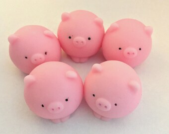 Pink Pig Kawaii Squishies Soft Silicone Party Favours 5 pack Stress Reliever Squishy Washable Pig for Kids and Adults Zen Relaxation
