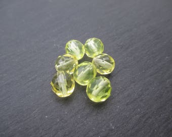 Facets of Bohemia 8 mm: 11 beads jonquil yellow