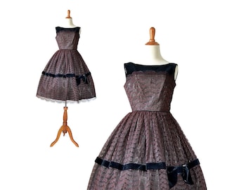 Prom Dress, 1950s Dress, 50s Dress Burgundy Party Dress, 50s Party Dress, Velvet Dress, Lace Dress, Womens 1950s Dress, XS 50s Dress, Small