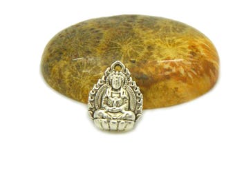 Avalokiteshvara 16x12mm silver charms