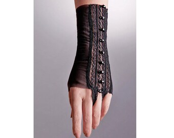 SHORT LACE Black Gloves with Beads,Short gloves,Black lace gloves,Fingerless black gloves,Fingerless lace gloves,custom gloves,Beaded Gloves