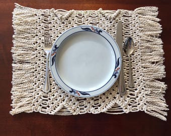 Macrame Placemat - set of 4