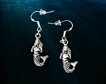 Mermaid Earrings..Silver Mermaid Earrings..Mermaid Costume Accessories..Beach Earrings..Ocean Earrings..Nautical Earrings..Summer Earrings