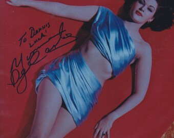 Yvonne De Carlo Actress Singer and Dancer 8X10 Color Photgraph Signed
