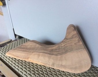 Chopping board original in Walnut wood.