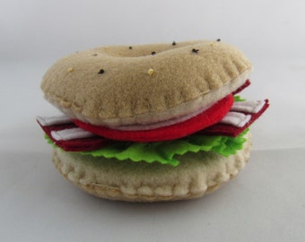 Felt BLT Bagel, Bagel, Bacon, Lettuce and Tomato - play with your food