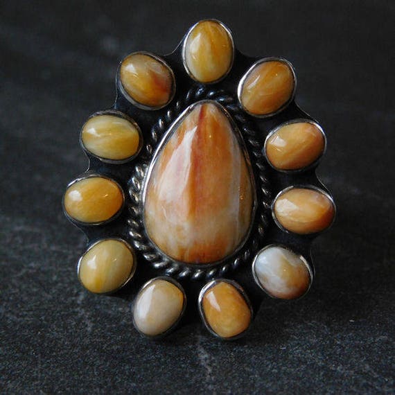 Spiny Oyster Navajo Ring / Sterling Silver Ring / Native American / Size 6.5