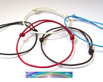 Leather string friendship bracelet. Minimalist bracelet. everyday bracelet. Adjustable size bracelet.