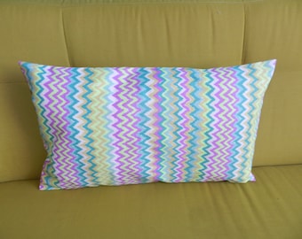 Chevron patterned Cushion cover