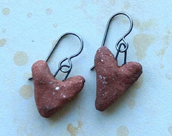 primitive heart earrings, ceramic primitive hearts, PRIMITIVE HEARTS, hypoallergenic titanium earwires