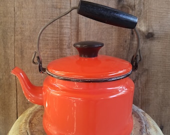 Orange Metal Tea Kettle. Enamelware tea kettle, orange coffee pot, orange teapot, orange coffee pot, retro teapot, retro coffee pot, teapot