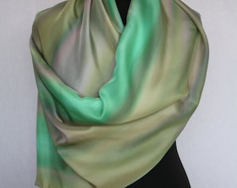 Hand-painted silk scarf (pongé 8), 160 x 45 cm, Bronsgroen and grey (L-0087)