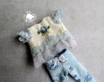 Light blue Blythe outfit hand embroidered rococo rose top and flower print leggings doll clothing