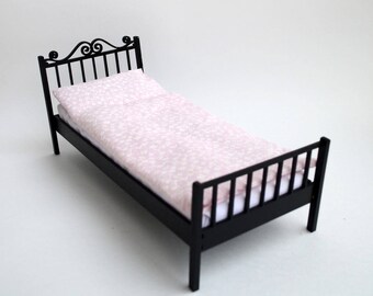 Doll bed #2. Scale 1/6 YoSD, 1/4 MSD (bjd, barbie, monster high, momoko, blythe, obitsu, azone, unoa, pullip, FR, fashion doll furniture)