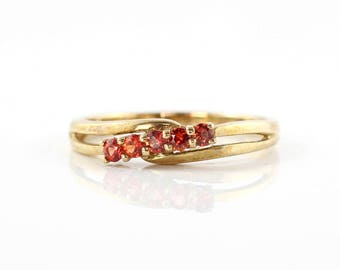 Vintage Garnet Ring, 9K Gold Ring, Red Garnet Ring, 9ct Yellow Gold Ring, Vintage Ring