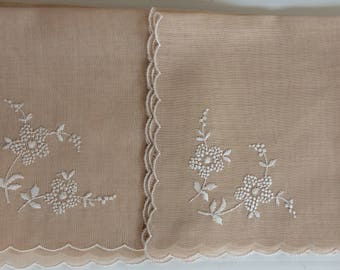 Vintage fine cotton beige embroidered hankies - set of 2