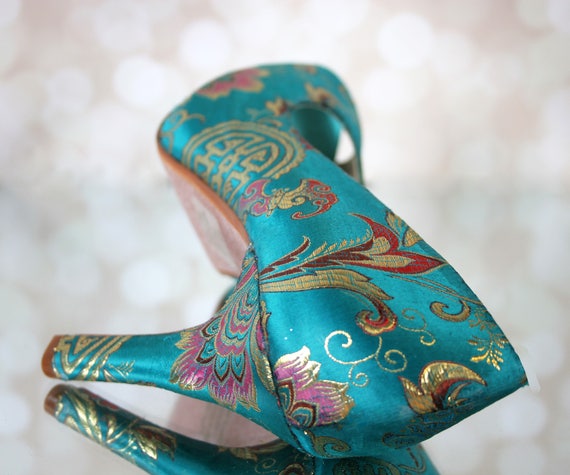 CUSTOM CONSULTATION: Chinese Brocade Wedding Shoes Wedding This listing is for an initial custom consultation with a member of Ellie Wrens design team. It is a way for us to start the conversation about your wedding sho