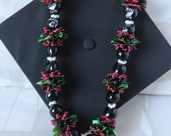 Hawaiian Kukui Nut Lei Class of 2018 Maroon