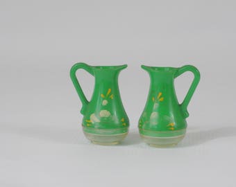 Vintage Salt And Pepper Shakers Teapots Plastic Salt And Pepper Shakers 1950s