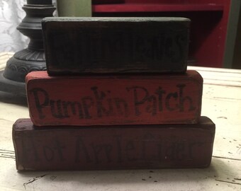 Primitive Shelf Sitter