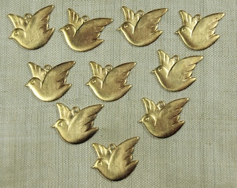 Vintage 80s Brass Dove Charms, Pkg of 10; VBM1012