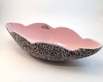 1950's Shawnee Kenwood Oblong Scalloped Black and Pink Speckled Textured Confetti Splatterware Console Bowl/Centerpiece Bowl