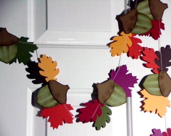 New Large Leaf and Acorn Cluster Garland ...9 Ft of Leaves and Large Acorns..Fall photo prop...Thanksgiving...fall decor...fabulous colors