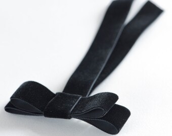 Black velvet hair bow, velvet ribbon, velvet bow, black velvet hair clip